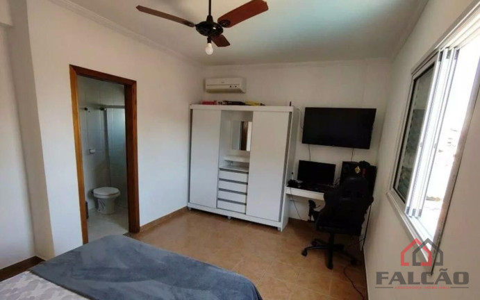 Imagem Casa com 4 Quartos à Venda, 286 m² em Canto Do Forte - Praia Grande Imagem Casa com 4 Quartos à Venda, 286 m² em Canto Do Forte - Praia Grande