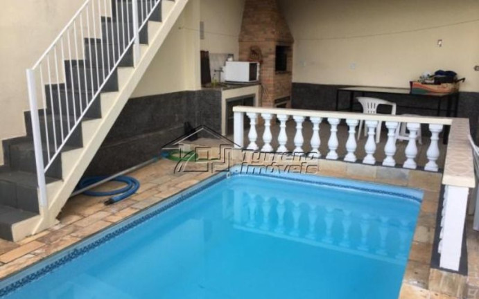Imagem Casa com 3 Quartos à Venda, 240 m² em Centro - Jacareí Imagem Casa com 3 Quartos à Venda, 240 m² em Centro - Jacareí