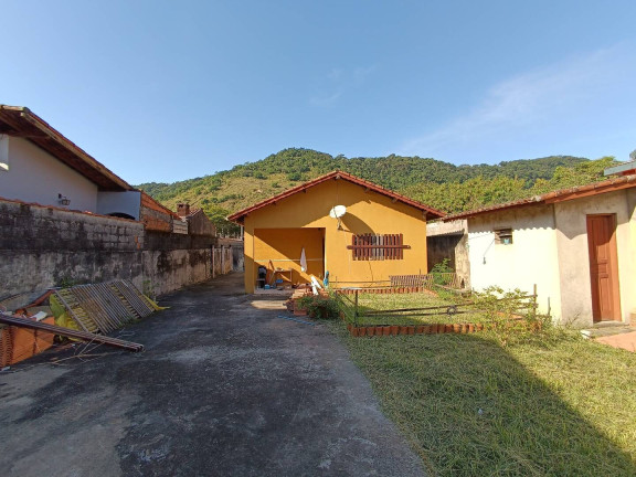 Imagem Casa com 3 Quartos à Venda, 480 m² em Guaiúba - Guarujá