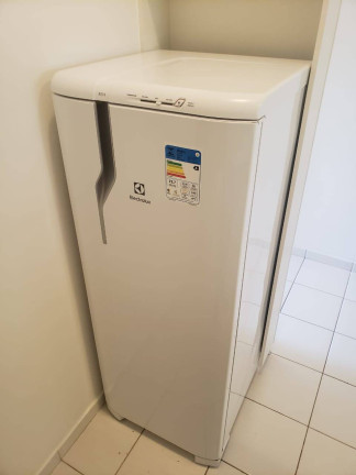 Imagem Apartamento com 1 Quarto para Alugar, 1 m² em Bauru