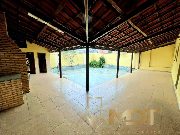 Sobrado com 7 Quartos à Venda, 549 m² em Jardim Dos Comerciários (venda Nova) - Belo Horizonte