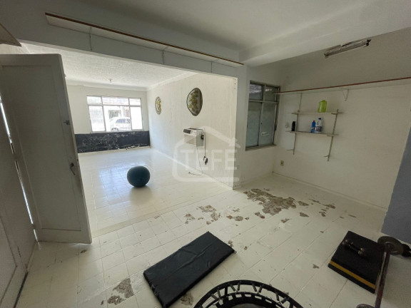 Imagem Casa com 5 Quartos à Venda, 300 m² em Irajá - Rio De Janeiro Imagem Casa com 5 Quartos à Venda, 300 m² em Irajá - Rio De Janeiro