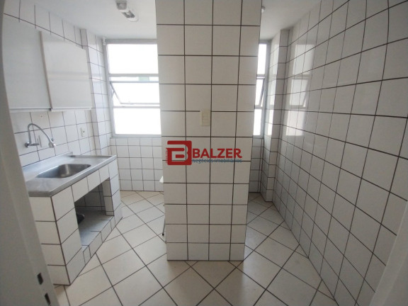 Imagem Apartamento com 2 Quartos à Venda, 88 m² em Centro - Florianópolis