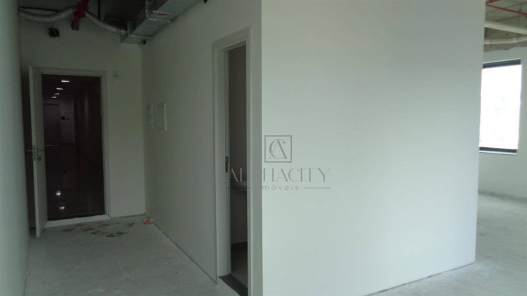 Imagem Sala Comercial para Alugar, 42 m² em Alphaville - Barueri Imagem Sala Comercial para Alugar, 42 m² em Alphaville - Barueri