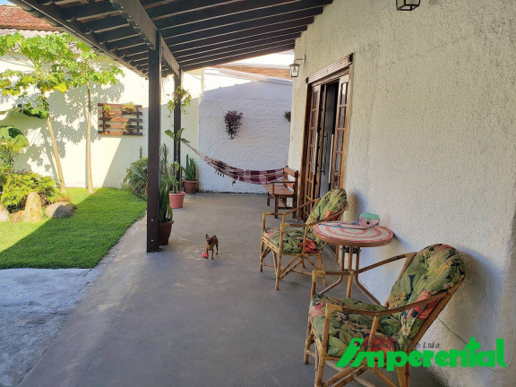 Imagem Casa com 5 Quartos à Venda, 257 m² em Canto Do Forte - Praia Grande Imagem Casa com 5 Quartos à Venda, 257 m² em Canto Do Forte - Praia Grande