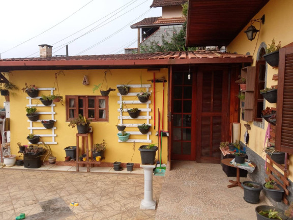 Imagem Casa com 3 Quartos à Venda,  em Conego - Nova Friburgo