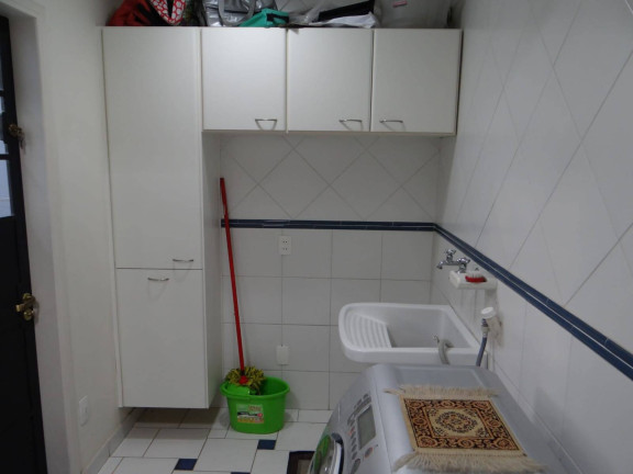 Imagem Casa com 3 Quartos à Venda, em Jardim Das Bandeiras - Taubaté Imagem Casa com 3 Quartos à Venda, em Jardim Das Bandeiras - Taubaté