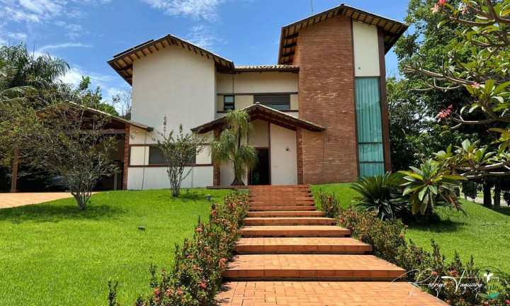 Sobrado com 4 Quartos à Venda, 371 m² em Residencial Aldeia Do Vale - Goiânia