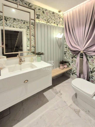 Imagem Casa com 5 Quartos à Venda, 611 m² em Centro - Camboriú