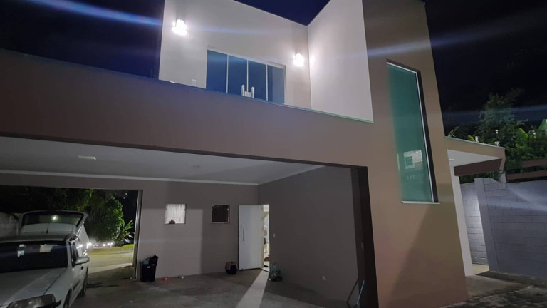 Imagem Casa de Condomínio com 4 Quartos à Venda, 240 m² em Parque Alvorada - Embu-guaçu