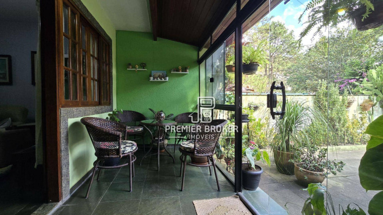 Casa com 3 Quartos à Venda, 100 m² em Albuquerque - Teresópolis