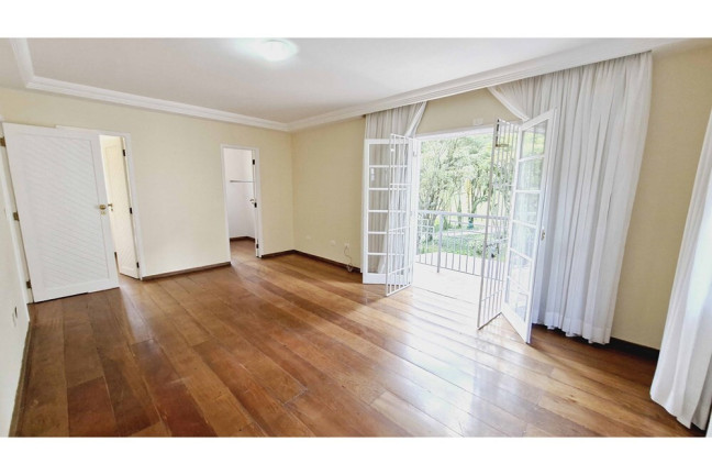 Imagem Casa de Condomínio com 4 Quartos à Venda, 329 m² em Jardim Vitória Régia - São Paulo
