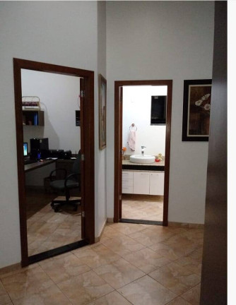 Imagem Casa com 4 Quartos à Venda, 1.200 m² em Abadiânia