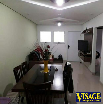 Casa com 3 Quartos à Venda,  em Sol Nascente - Jacareí