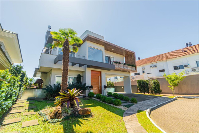 Casa com 3 Quartos à Venda,  em Marechal Rondon - Canoas