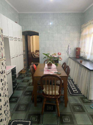 Imagem Casa com 2 Quartos à Venda, 180 m² em Cidade São Jorge - Santo André