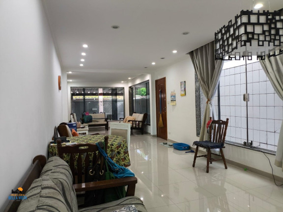 Sobrado com 3 Quartos à Venda, 185 m² em Vila Valença - São Vicente
