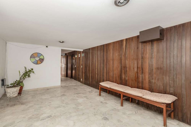Imagem Imóvel com 2 Quartos à Venda, em Petrópolis - Porto Alegre Imagem Imóvel com 2 Quartos à Venda, em Petrópolis - Porto Alegre