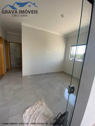 Imagem Imóvel com 3 Quartos à Venda, 67 m² em Universal