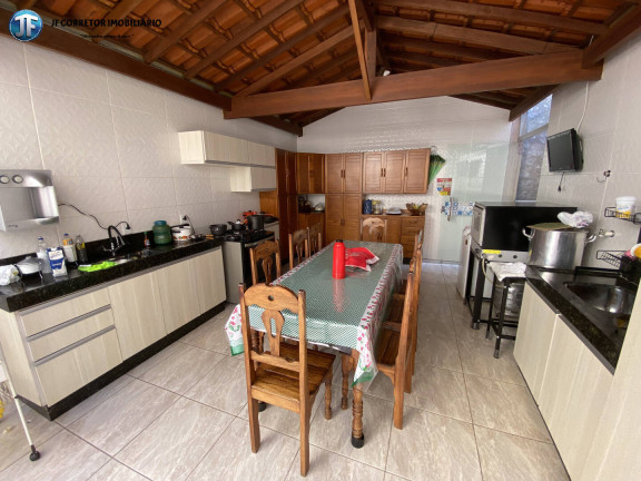 Imagem Casa com 3 Quartos à Venda, 254 m² em Ideal - Ipatinga