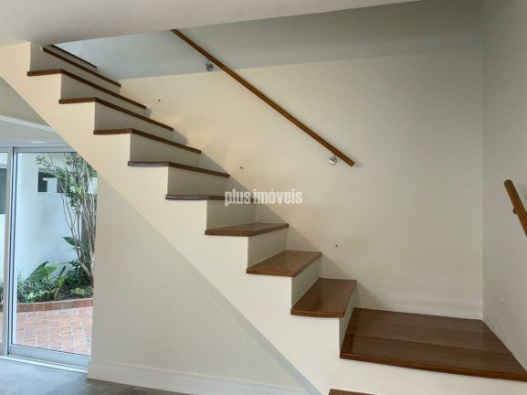 Imagem Casa com 3 Quartos à Venda, 160 m² em Vila Olímpia - São Paulo Imagem Casa com 3 Quartos à Venda, 160 m² em Vila Olímpia - São Paulo
