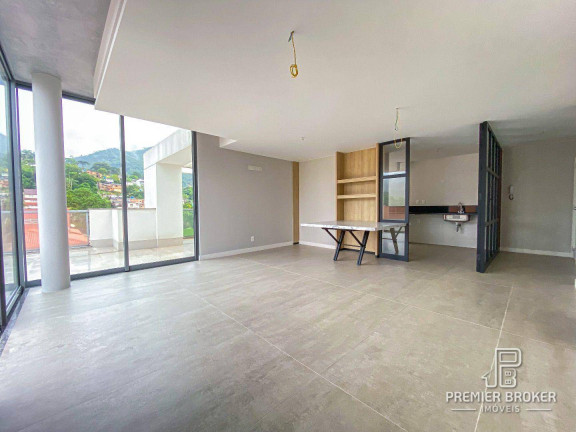 Cobertura com 3 Quartos à Venda, 207 m² em Agriões - Teresópolis