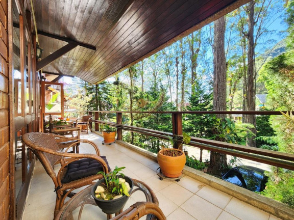 Imagem Casa com 4 Quartos à Venda, 160 m² em Granja Guarani - Teresópolis Imagem Casa com 4 Quartos à Venda, 160 m² em Granja Guarani - Teresópolis