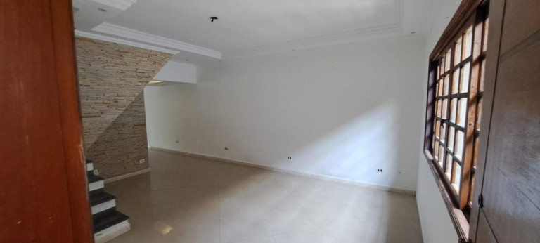Imagem Casa com 3 Quartos à Venda, 200 m² em Vila São Luiz (valparaízo) - Barueri Imagem Casa com 3 Quartos à Venda, 200 m² em Vila São Luiz (valparaízo) - Barueri