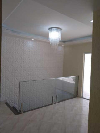 Imagem Casa com 4 Quartos à Venda, em Campo Grande - Rio De Janeiro Imagem Casa com 4 Quartos à Venda, em Campo Grande - Rio De Janeiro
