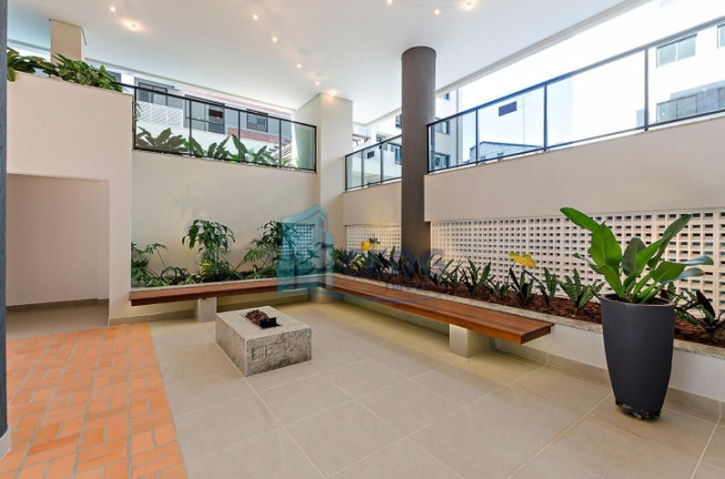 Imagem Apartamento com 2 Quartos à Venda, 56 m² em Santo Inácio - Curitiba