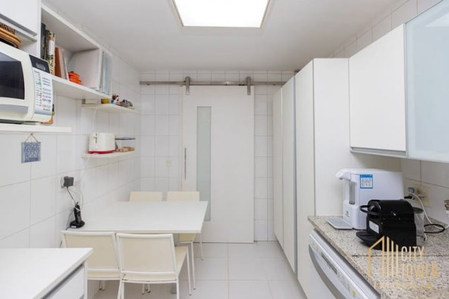 Imagem Apartamento com 3 Quartos à Venda, 161 m² em Vila Nova Conceição - São Paulo