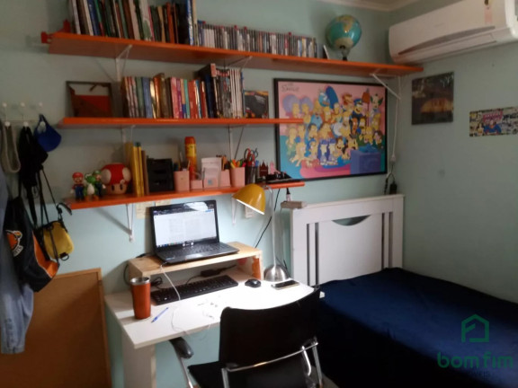 Imagem Sobrado com 3 Quartos à Venda, 150 m² em São Sebastião - Porto Alegre
