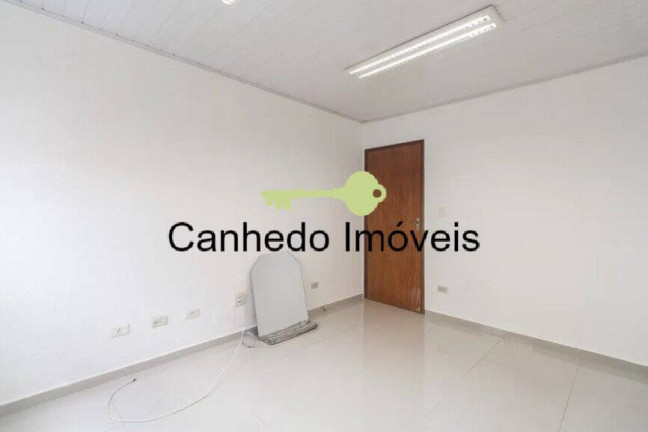 Imagem Casa com 7 Quartos à Venda, 180 m² em Jardim Aeroporto - São Paulo Imagem Casa com 7 Quartos à Venda, 180 m² em Jardim Aeroporto - São Paulo