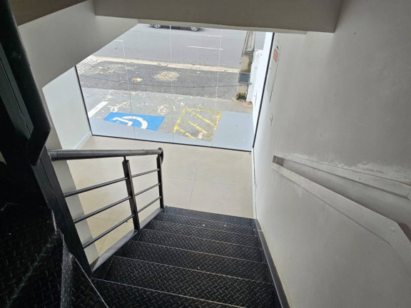 Imagem Casa com 12 Quartos para Alugar, 135 m² em Gonzaga - Santos Imagem Casa com 12 Quartos para Alugar, 135 m² em Gonzaga - Santos