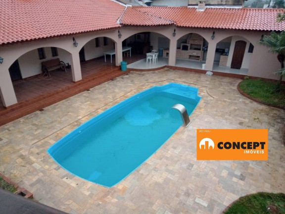 Casa com 5 Quartos para Alugar, 525 m² em Caxangá - Suzano