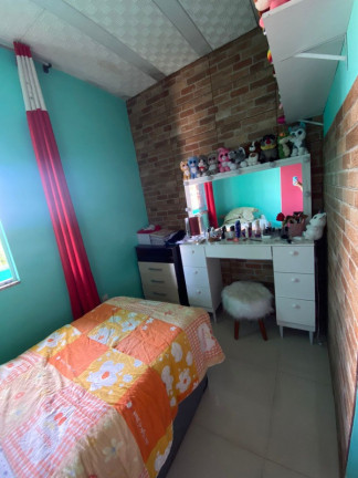 Imagem Casa com 3 Quartos à Venda, 140 m² em Perobas - Contagem