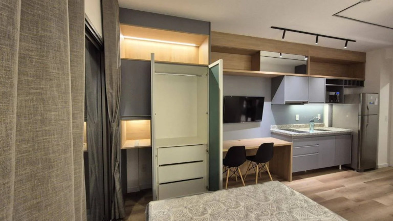 Apartamento com 1 Quarto para Alugar, 25 m² em Vila Nova Conceição - São Paulo