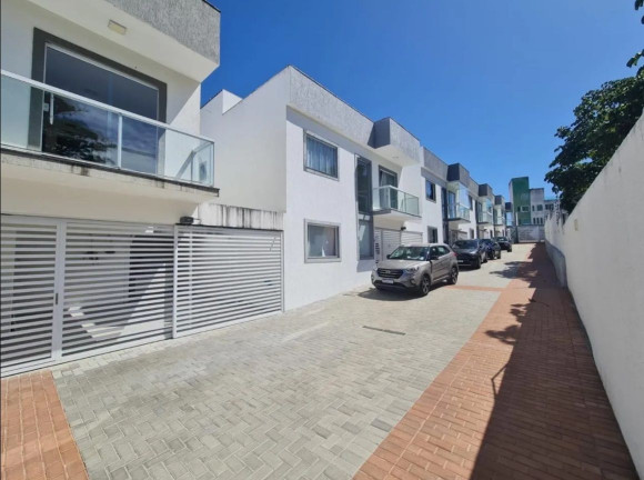 Imagem Casa com 3 Quartos à Venda, 169 m² em Miragem - Lauro De Freitas Imagem Casa com 3 Quartos à Venda, 169 m² em Miragem - Lauro De Freitas