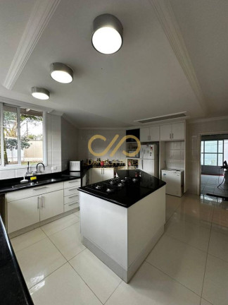 Imagem Casa com 5 Quartos à Venda, 500 m² em Canto Do Forte - Praia Grande Imagem Casa com 5 Quartos à Venda, 500 m² em Canto Do Forte - Praia Grande