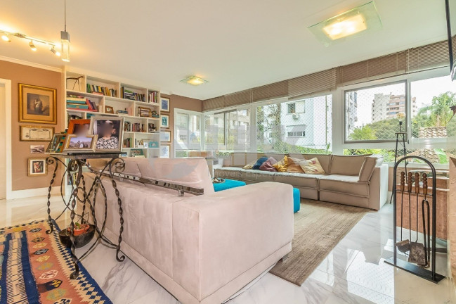 Imagem Apartamento com 3 Quartos à Venda, 136 m² em Higienópolis - Porto Alegre