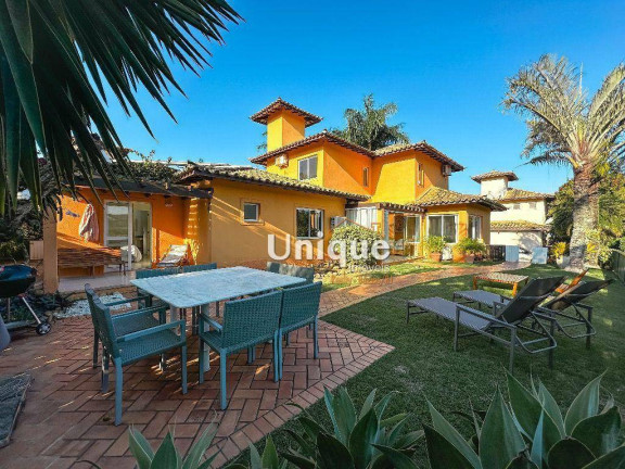 Casa com 4 Quartos à Venda, 250 m² em Ferradura - Armação Dos Búzios