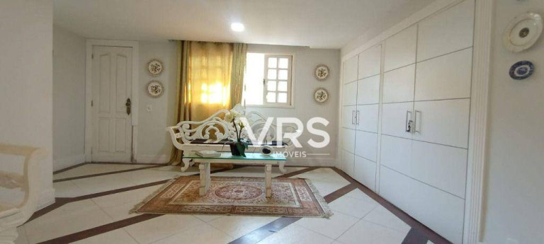 Imagem Casa com 4 Quartos à Venda, 910 m² em Albuquerque - Teresópolis Imagem Casa com 4 Quartos à Venda, 910 m² em Albuquerque - Teresópolis