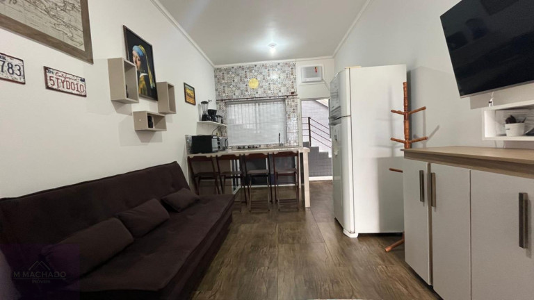 Imagem Imóvel com 1 Quarto para Temporada, 19 m² em Balneário Praia De Leste - Pontal Do Paraná Imagem Imóvel com 1 Quarto para Temporada, 19 m² em Balneário Praia De Leste - Pontal Do Paraná