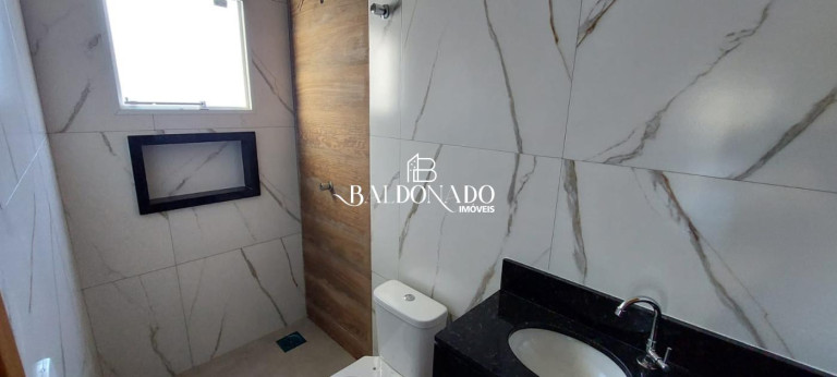 Imagem Casa com 2 Quartos à Venda, 150 m² em Centro - Extrema Imagem Casa com 2 Quartos à Venda, 150 m² em Centro - Extrema
