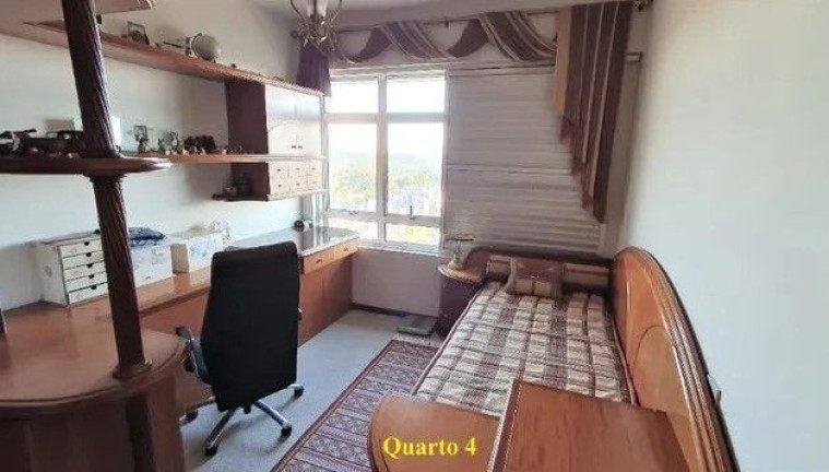 Imagem Apartamento com 4 Quartos à Venda, 250 m² em Bigorrilho - Curitiba Imagem Apartamento com 4 Quartos à Venda, 250 m² em Bigorrilho - Curitiba