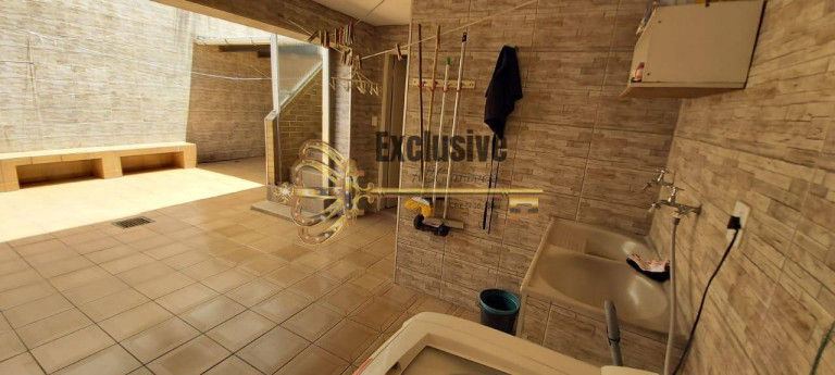 Imagem Sobrado com 3 Quartos à Venda, 174 m² em Jardim Stella - Santo André Imagem Sobrado com 3 Quartos à Venda, 174 m² em Jardim Stella - Santo André