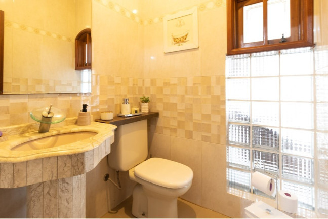 Imagem Casa com 3 Quartos à Venda, 190 m² em Rubem Berta - Porto Alegre