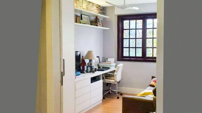 Imagem Casa com 5 Quartos à Venda, 220 m² em Itaipu - Niterói Imagem Casa com 5 Quartos à Venda, 220 m² em Itaipu - Niterói