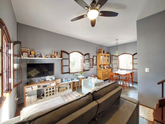Imagem Casa com 4 Quartos à Venda, 244 m² em Caputera - Caraguatatuba Imagem Casa com 4 Quartos à Venda, 244 m² em Caputera - Caraguatatuba