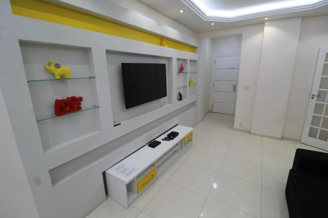 Imagem Apartamento com 2 Quartos para Temporada, 90 m² em Copacabana - Rio De Janeiro